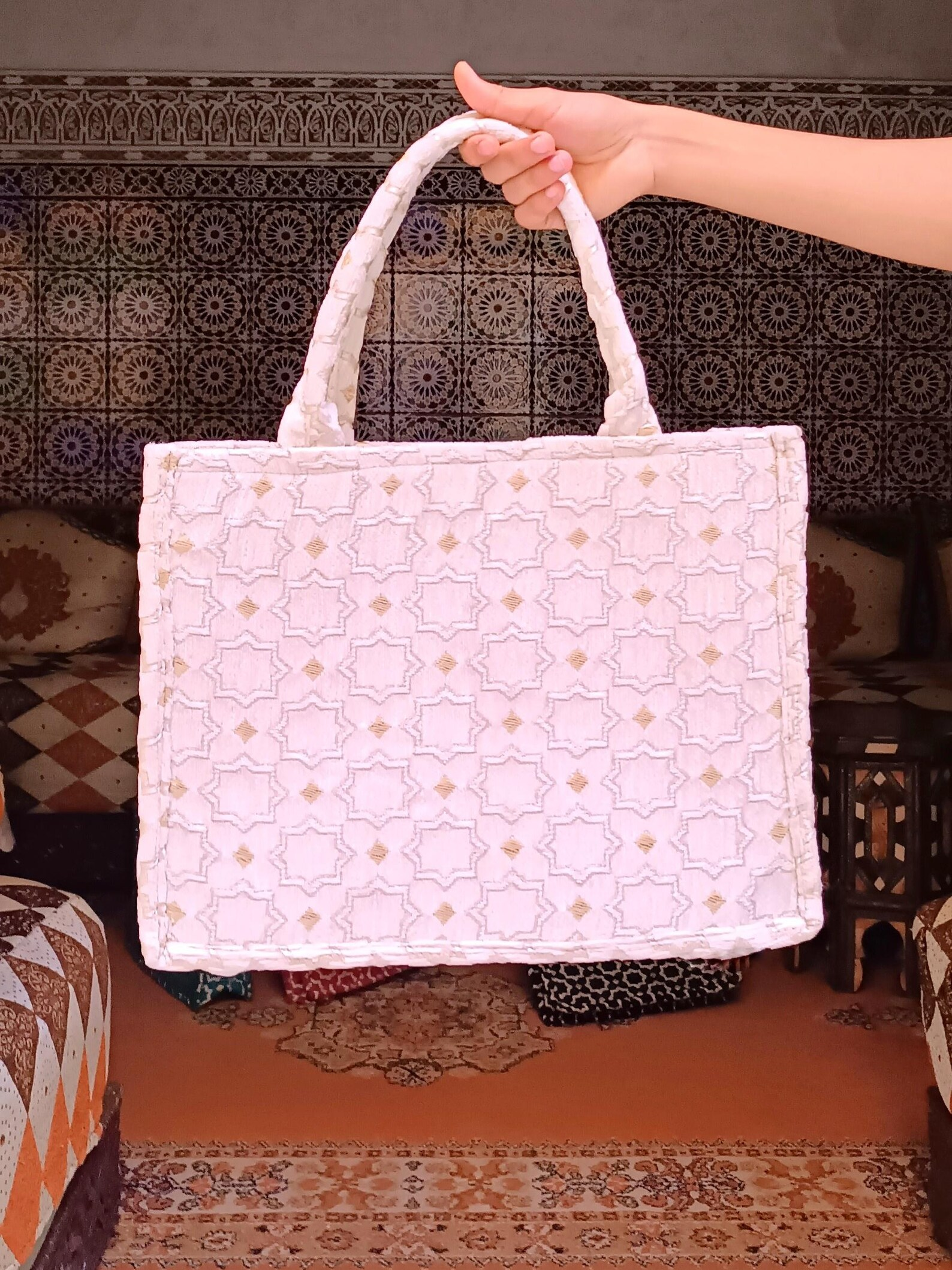 Sac cabas marocain artisanal en brocart - Fil dore