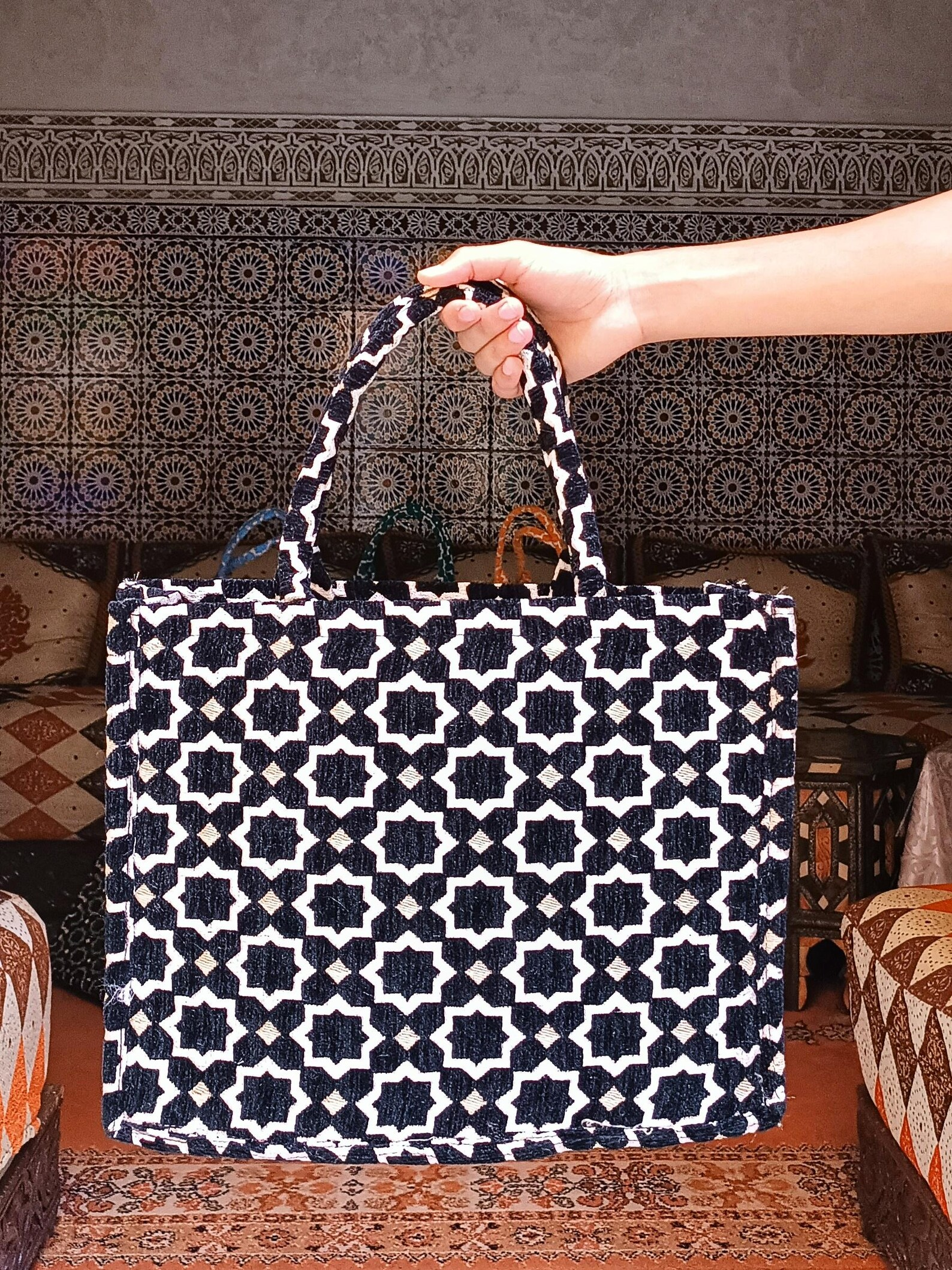 Sac cabas marocain artisanal en brocart - Fil dore